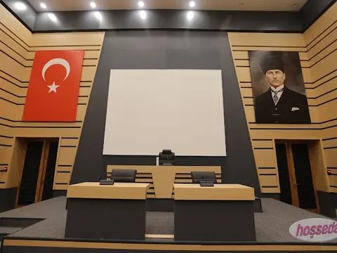 Dulkadiroğlu Belediyesi Meclis Salonu ve Makam Odası