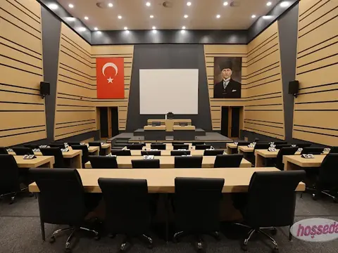 Dulkadiroğlu Belediyesi Meclis Salonu ve Makam Odası